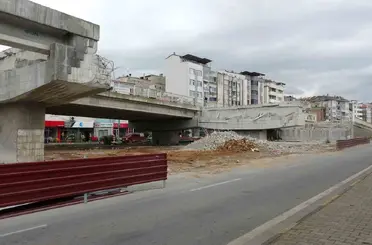 Trabzon’da Reşadiye Viyadüğünde yıkım çalışmaları sürüyor
