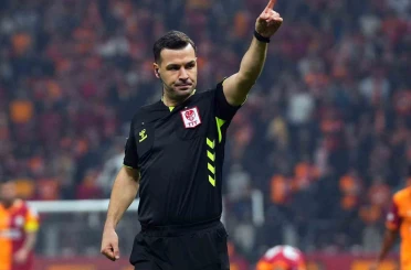 Trabzonspor’da Benjamin Bouchouari kırmızı kart gördü 