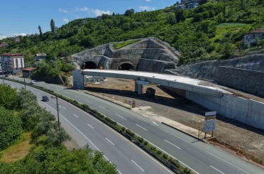 Trabzon’un 30 yıllık hayali olan Güney Çevre Yolu Projesi’nde çalışmalar sürüyor 