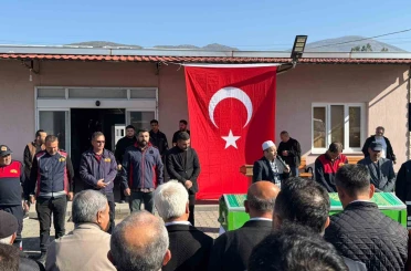 Trafik kazasında hayatını kaybeden itfaiye eri Koçtaş için tören düzenlendi 