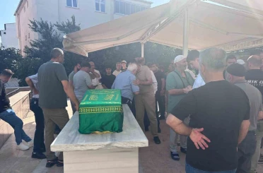 Trafik kazasında hayatını kaybeden minik Kerem Ali gözyaşları ile uğurlandı 