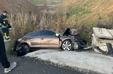 Trafik kazasında yaralanan kadın hayatını kaybetti 