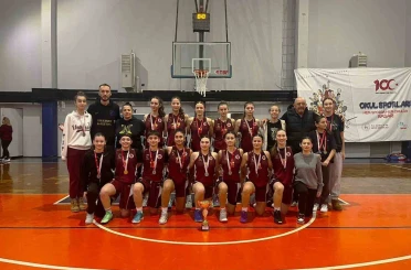 TREDAŞ Spor Kulübü U18 Kız Takımı namağlup il şampiyonu oldu 