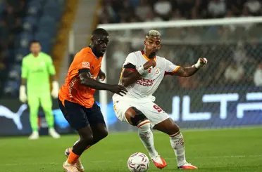 Trendyol Süper Lig: Başakşehir: 0 - Galatasaray: 1 (İlk yarı)
