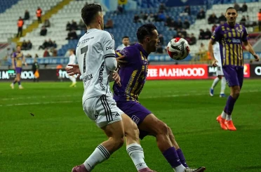 Trendyol Süper Lig: Eyüpspor: 0 - Beşiktaş: 1 (Maç devam ediyor) 