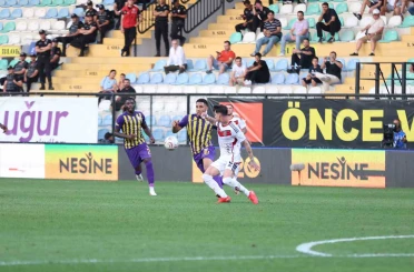 Trendyol Süper Lig: Eyüpspor: 0 - Gaziantep FK: 0 (İlk yarı) 