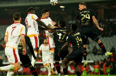 Trendyol Süper Lig: Fatih Karagümrük: 1 - Galatasaray: 3 (Maç sonucu) 