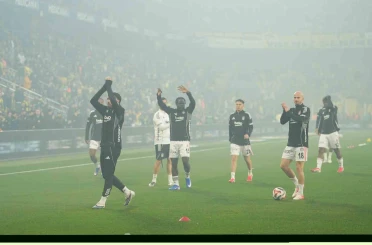 Trendyol Süper Lig: Fenerbahçe: 0 - Beşiktaş: 0 (Maç devam ediyor) 