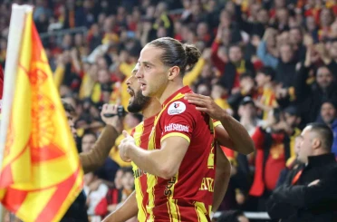 Trendyol Süper Lig: Göztepe: 1 - Samsunspor: 0 (İlk yarı) 