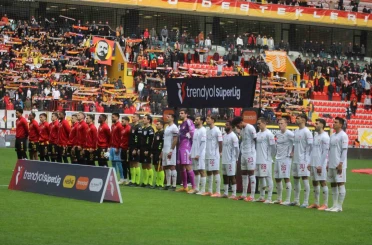 Trendyol Süper Lig: Kayserispor: 0 - Antalyaspor: 0 (Maç devam ediyor) 