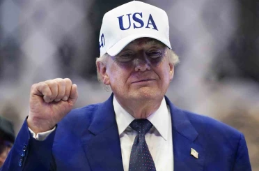 Trump: "Petrol yüklü gemiler Hürmüz Boğazı’ndan geçmeye başladı 