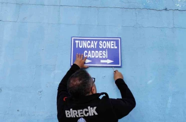 Tuncay Sonel’in ismi caddelerden kaldırıldı 