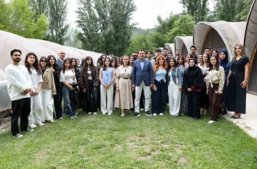 Tunceli Valisi Aygöl, üniversite öğrencileriyle bir araya gelerek bayramlaştı 