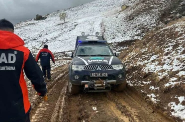 Tunceli’de ekipler hastalanan kadın için seferber oldu 
