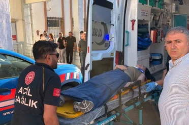 Tur minibüsü şarampole yuvarlandı: 13 yaralı 