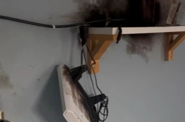 Turgutlu’da bir eve yıldırım düştü 