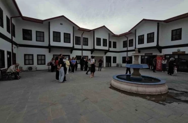 Turistik Karaelmas Treni ikinci seferini tamamladı 