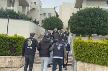 Turistleri hedef alan dolandırıcılık şüphelileri tutuklandı 