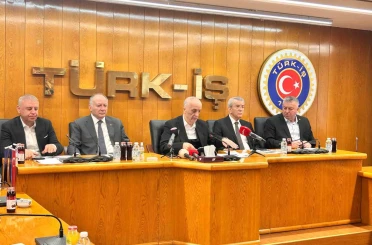 TÜRK-İŞ Genel Başkanı Atalay: "Yeni bir düzenleme olmazsa Asgari Ücret Tespit Komisyonu’na katılmayacağız" 
