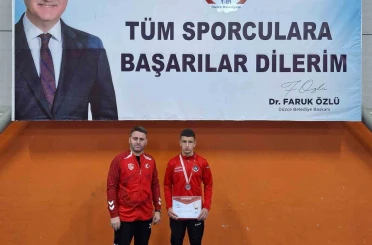 Türkiye güreş şampiyonasında ikinci oldu 