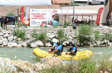 Türkiye Rafting Şampiyonası 3. ayak yarışları Van’da başladı 