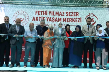 Türkiye’de bir ilk olan Fethi Yılmaz Sezer Aktif Yaşam Merkezi hizmete açıldı 