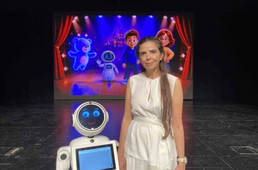 Türkiye’nin ilk çocuk robot tiyatrosu ekimde sahnelerde 