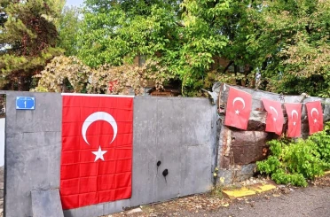 TUSAŞ saldırısında şehit edilen taksi şoförü Murat Arslan, vefatının 1. yıl dönümünde düzenlenen törenle anıldı