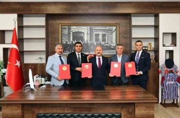Tut ilçesinde dut ve incir fidelerinin yetiştirilecek 