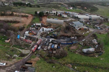 Tuzla’da geri dönüşüm deposunda yangın 