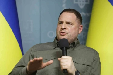 Ukrayna’da yolsuzluk operasyonu: Zelenskiy’e en yakın ismin evi arandı 