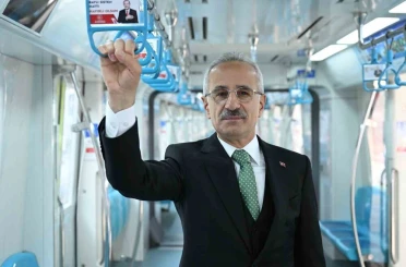 Ulaştırma ve Altyapı Bakanı Uraloğlu: "Marmaray, 12 yılda 1 milyar 430 milyon yolcuya hizmet verdi" 