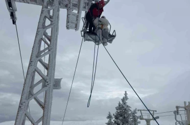 Uludağ’da telesiyej arızası: 40 tatilci mahsur kaldı 