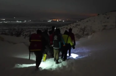 UMKE, araçları kara saplanınca vakaya yürüyerek ulaştı 
