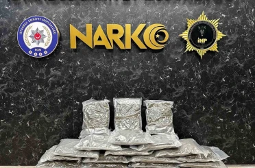 Ümraniye’de uyuşturucu operasyonu: 37 kilo skunk ele geçirildi 