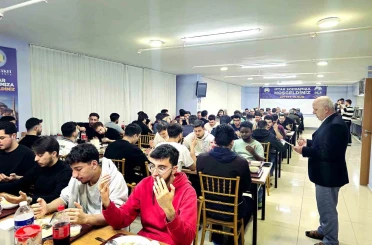 Üniversite öğrencileri iftar sofrasında buluşuyor 