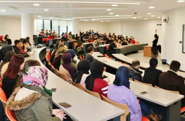 Üniversiteleriyle ilişiği kesilenler ile kazandığı programa kayıt yaptıramayanlar 9 Aralık’a kadar başvuru yapabilecek 