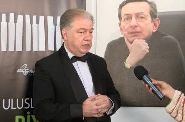 Ünlü keman virtüözü Aşkın, Anadolu Üniversitesi’nde sanatın dönüştürücü gücü hakkında konuştu 