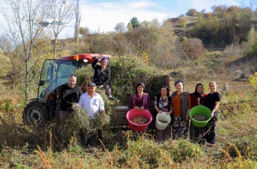 Üreticiden ihtiyaç sahiplerine uzanan dayanışma ağı 
