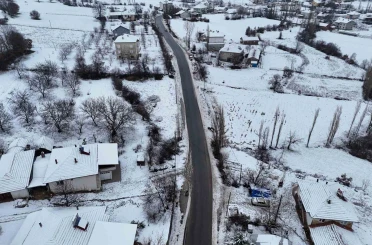 Uşak’ın yüksek kesimleri beyaza büründü 
