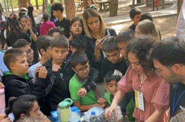 Uşak’ta Öğrencilerle Dünya Temizlik günü etkinliği 