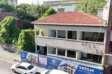 Üsküdar’ın ‘Tavuklu Doktoru’nun evi yıkılıyor
