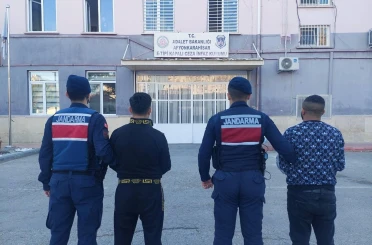 Uyuşturucu operasyonunda 2 kişi tutuklandı