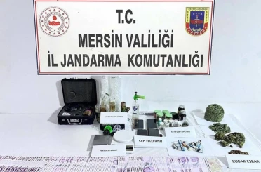 Uyuşturucu taciri 2 şüpheli yakalanıp tutuklandı 