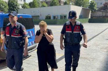 ’Uyuşturucu ticareti’ suçundan 9 yıl hapis cezası ile aranan kadın yakalandı 
