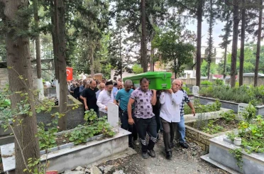 Üzerine benzin dökerek kendini yakan zihinsel engelli şahıs, 9 gün sonra yaşam mücadelesini kaybetti 