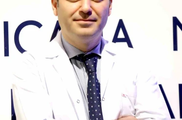 Uzmanı uyardı: "Ramazan’da yetersiz sıvı tüketimi böbrek taşını tetikleyebilir" 