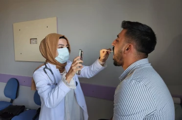 Uzmanından uyarı: "Menenjit sadece çocuk hastalığı değil, gençler ve yaşlılar da risk grubunda" 