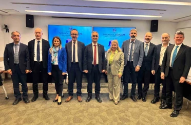 Uzmanlardan gençlerde artan kolon kanserine karşı tarama testi çağrısı 