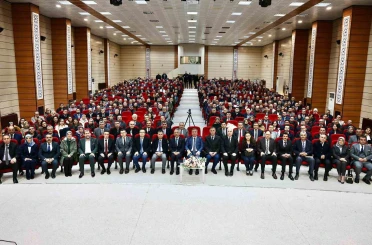 Vali Aydoğdu: "Bilgi her yerden öğrenilir, irfan rehberlikle kazanılır" 